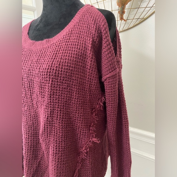 Coco + Jaimeson | Open Shoulder Ragged Sweater - Picture 2 of 6